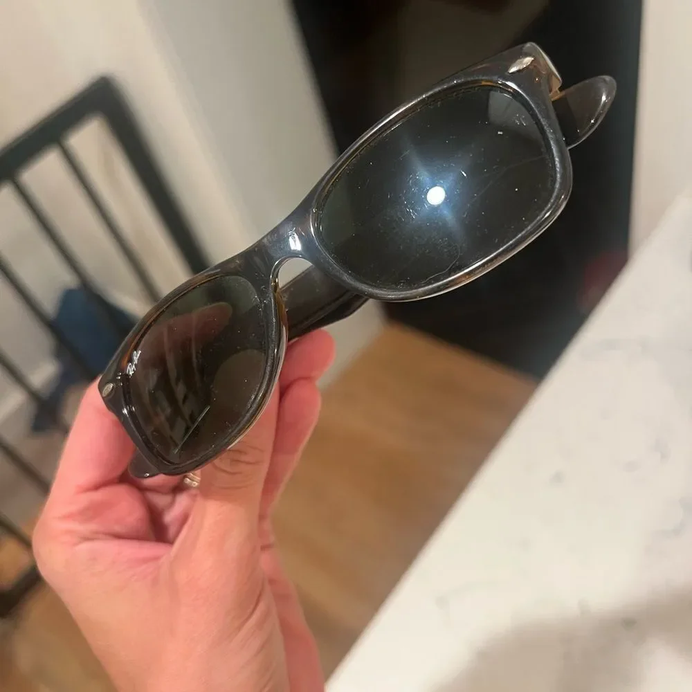 OG ray ban wayfarers